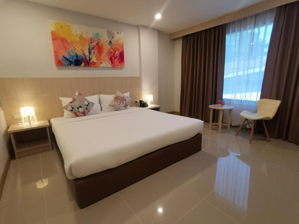 Malee Hotel Chiang Mai Eksteriør billede